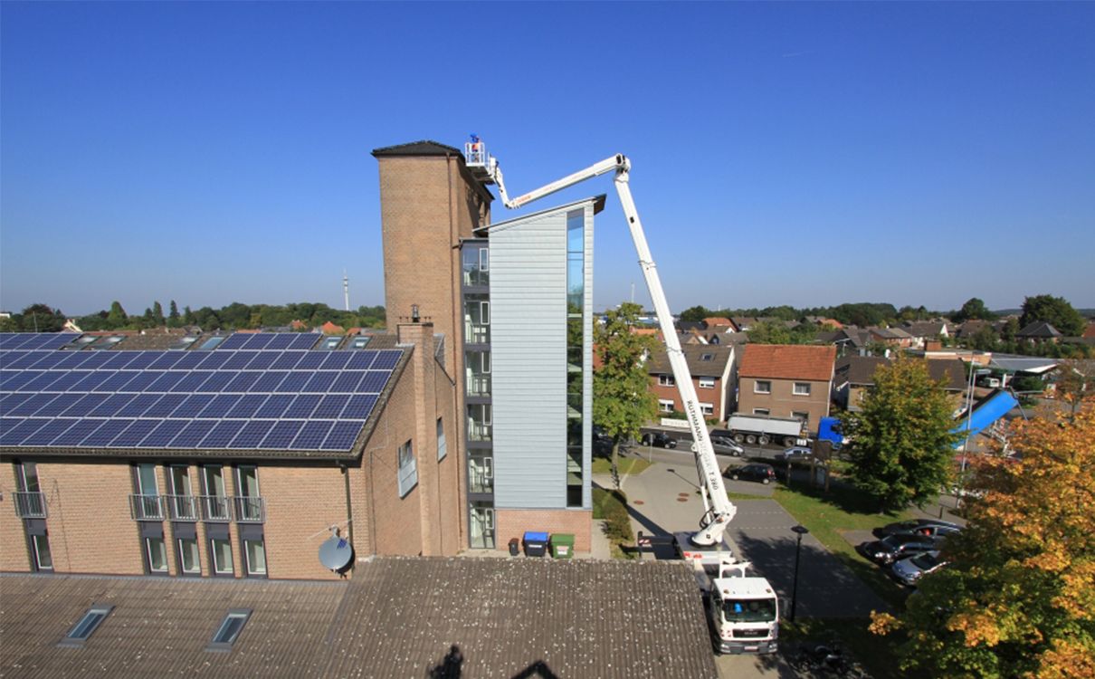 48米車載式高空作業(yè)車