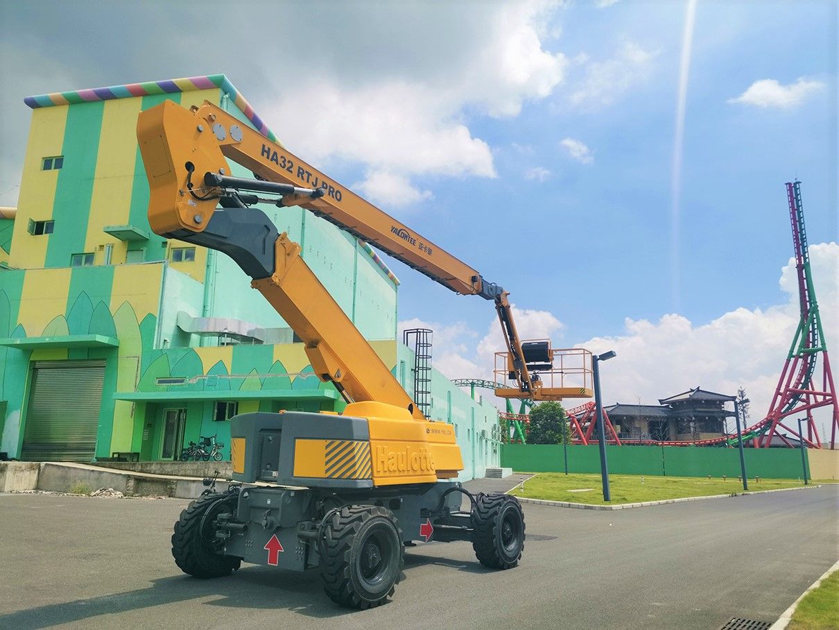 32米曲臂式升降機(jī) 32米曲臂式升降機(jī)