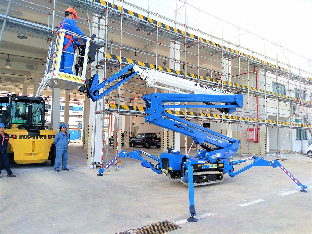 履帶式升降機(jī)